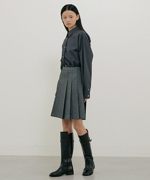 LINGSEOUL(リングソウル)の「bio poplin shirt-charcoal(シャツ/ブラウス・レディース・その他・M/S)」の4枚目の写真