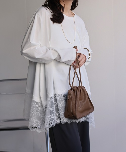 ap retro（アプレトロ）の「裾レースドッキングロンTee / レーストップス（Tシャツ/カットソー・レディース・ブラック/ホワイト・FREE）」の7枚目の写真