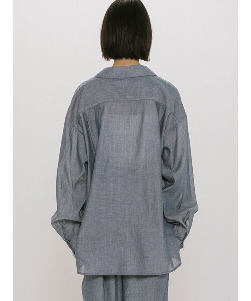 MIDIUMISOLID(ミディウミソリッド)の「MIDIUMISOLID for Ladies シアーデニムオープンカラーシャツ(シャツ/ブラウス・レディース・ネイビー・FREE)」の6枚目の写真