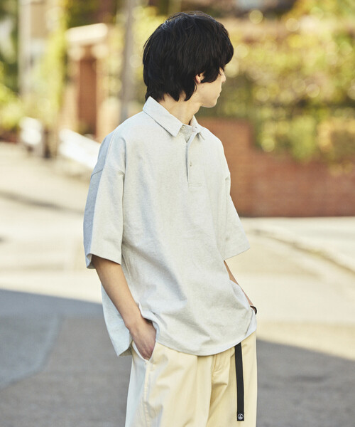 FREAK'S STORE(フリークスストア)の「限定展開 9オンス Heavyweight ビッグシルエット ヘビーウェイト ポロシャツ/オーバーサイズポロ(ポロシャツ・メンズ・ホワイト/ネイビー/アッシュグレー/グレイッシュベージュ/ブラック/スミクロ・LARGE/MEDIUM/SMALL/X-SMALL)」の9枚目の写真