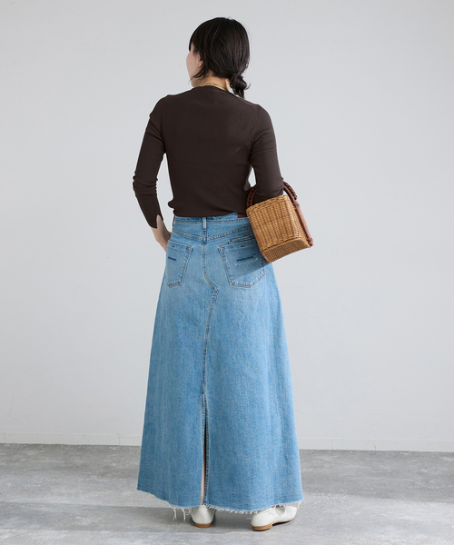 IENA(イエナ)の「《新色/追加》ECO SPLASH リブVネックカーディガン(カーディガン/ボレロ・レディース・ブラウン/アイボリー・FREE)」の6枚目の写真