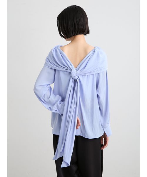 MIESROHE(ミースロエ)の「【洗える】オフショルダーサテンドレスシャツ(シャツ/ブラウス・レディース・サックスブルー/ホワイト/ネイビー・F)」の7枚目の写真