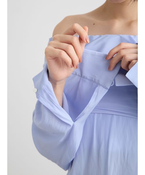 MIESROHE(ミースロエ)の「【洗える】オフショルダーサテンドレスシャツ(シャツ/ブラウス・レディース・サックスブルー/ホワイト/ネイビー・F)」の14枚目の写真