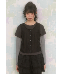 NAAIEEN（ナイエン）の「フラワーボタンピンタックベスト（ベスト）」