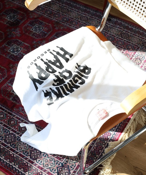 BIG MIKE（ビッグマイク）の「BIG MIKE プリント長袖Tシャツ ロンT L/S（Tシャツ/カットソー・メンズ・ホワイト系3/ブラック/ホワイト/ブラック系1/ブラック系3/ブラック系2/ブルー/ヘザーグレー/チャコール/ブラック系/サンドベージュ/ホワイト系2/ホワイト系1/ホワイト系・XL/L/M）」の2枚目の写真