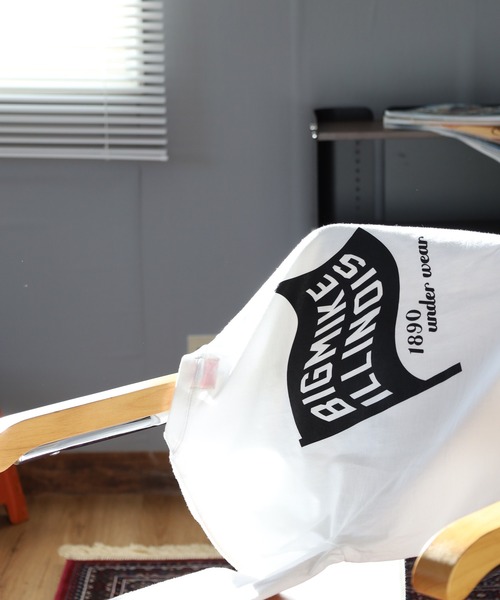 BIG MIKE（ビッグマイク）の「BIG MIKE プリント長袖Tシャツ ロンT L/S（Tシャツ/カットソー・メンズ・ホワイト系3/ブラック/ホワイト/ブラック系1/ブラック系3/ブラック系2/ブルー/ヘザーグレー/チャコール/ブラック系/サンドベージュ/ホワイト系2/ホワイト系1/ホワイト系・XL/L/M）」の5枚目の写真