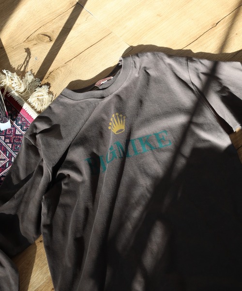 BIG MIKE（ビッグマイク）の「BIG MIKE プリント長袖Tシャツ ロンT L/S（Tシャツ/カットソー・メンズ・ホワイト系3/ブラック/ホワイト/ブラック系1/ブラック系3/ブラック系2/ブルー/ヘザーグレー/チャコール/ブラック系/サンドベージュ/ホワイト系2/ホワイト系1/ホワイト系・XL/L/M）」の12枚目の写真