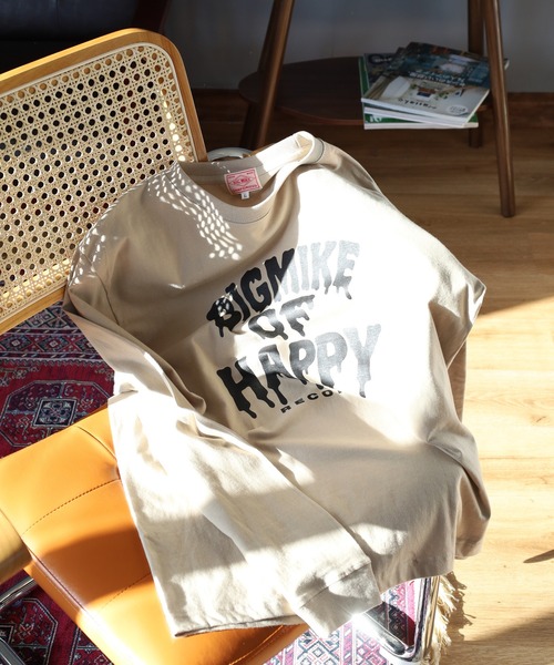 BIG MIKE（ビッグマイク）の「BIG MIKE プリント長袖Tシャツ ロンT L/S（Tシャツ/カットソー・メンズ・ホワイト系3/ブラック/ホワイト/ブラック系1/ブラック系3/ブラック系2/ブルー/ヘザーグレー/チャコール/ブラック系/サンドベージュ/ホワイト系2/ホワイト系1/ホワイト系・XL/L/M）」の13枚目の写真