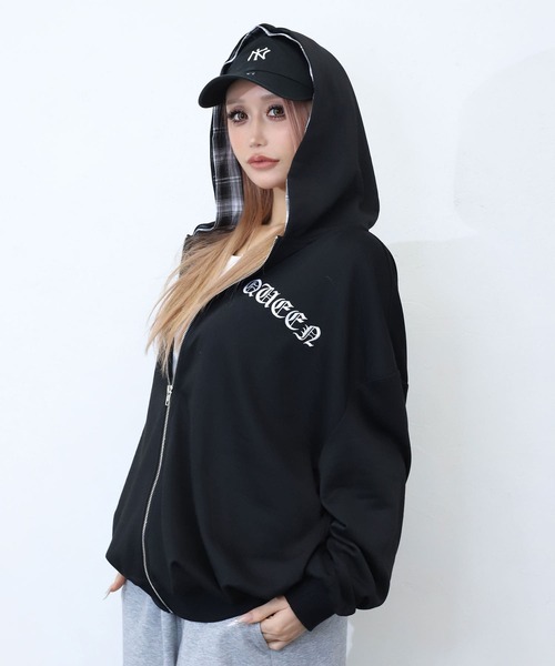 BLACKQUEEN（ブラッククイーン）の「【BLACKQUEEN】チェック柄切替パーカー（パーカー・レディース・ブラック・M）」の4枚目の写真