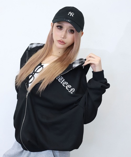 BLACKQUEEN（ブラッククイーン）の「【BLACKQUEEN】チェック柄切替パーカー（パーカー・レディース・ブラック・M）」の8枚目の写真