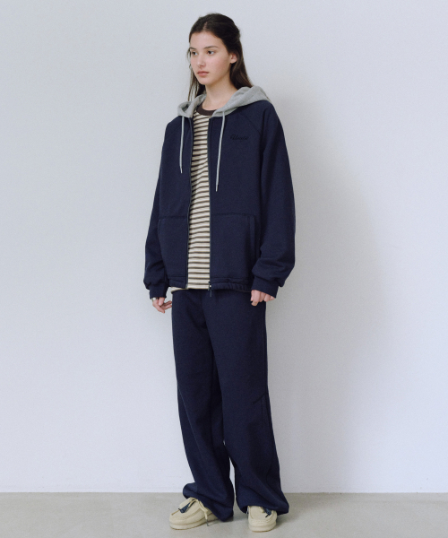 URAGO(ユラーゴ)の「Play wide sweatpants(その他パンツ・レディース・オートミール/ネイビー・FREE)」の6枚目の写真