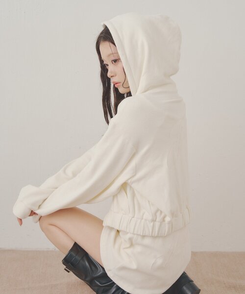 Chico（チコ）の「【セットアップ対応】バックロゴパーカー（パーカー・レディース・アイボリー/ピンク/グレー/ベージュ・FREE）」の14枚目の写真