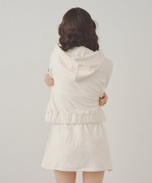 Chico（チコ）の「【セットアップ対応】バックロゴパーカー（パーカー・レディース・アイボリー/ピンク/グレー/ベージュ・FREE）」の16枚目の写真