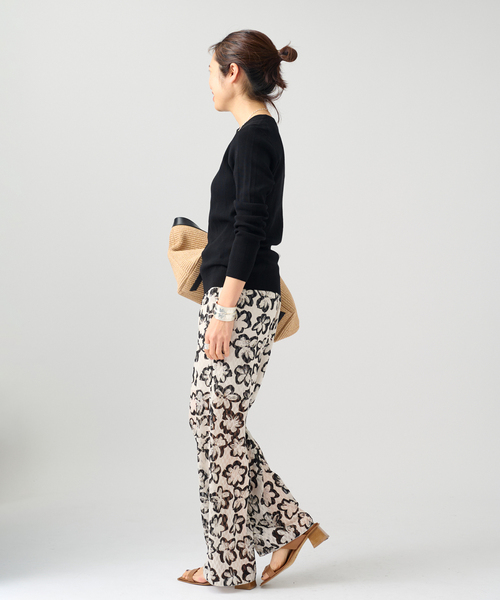 VERMEIL par iena(ヴェルメイユパーイエナ)の「ランダムRIB クルーネックロングスリーブプルオーバー(ニット/セーター・レディース・ピンク/ホワイト/ブラック・FREE)」の22枚目の写真