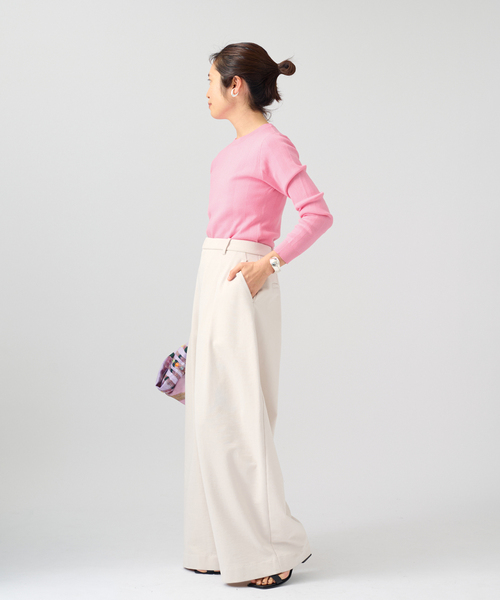 VERMEIL par iena(ヴェルメイユパーイエナ)の「ランダムRIB クルーネックロングスリーブプルオーバー(ニット/セーター・レディース・ピンク/ホワイト/ブラック・FREE)」の6枚目の写真