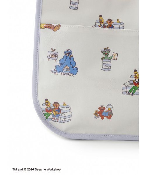 gelato pique(ジェラートピケ)の「【SESAME STREET】総柄ママバッグ(マザーズバッグ・レディース・オフホワイト・F)」の5枚目の写真