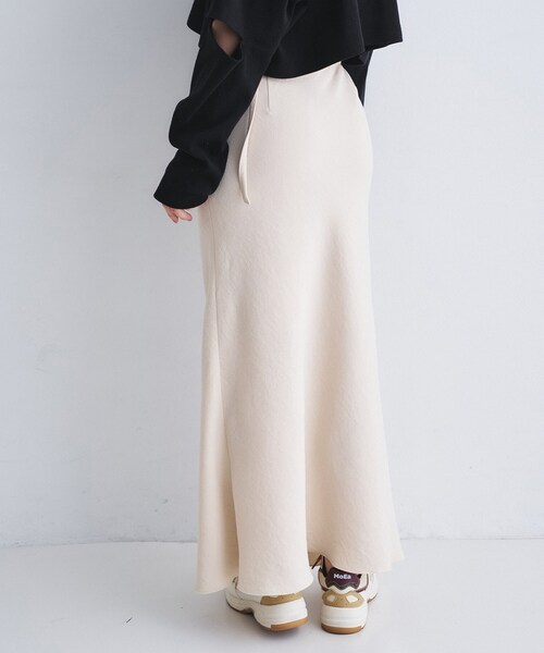 CODE A（コードエー）の「【ReRe】easy－fit long skirt（スカート・レディース・ブラック/ホワイト/ベージュ・38/36/34）」の16枚目の写真