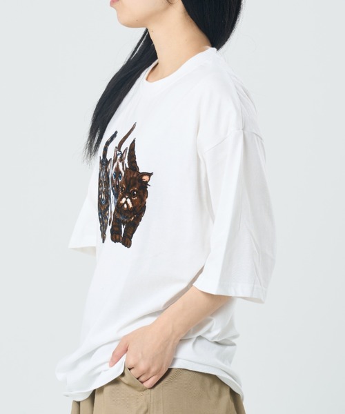 CORISCO（コリスコ）の「フロッキーアニマル柄TEE(M1)（Tシャツ/カットソー・メンズ・ホワイト/ブラック/チャコールグレー・X-LARGE/LARGE/MEDIUM）」の5枚目の写真