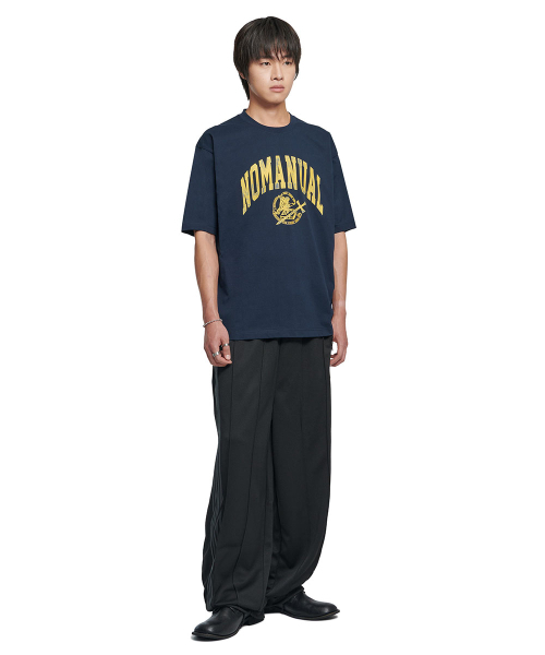 NOMANUAL(NOMANUAL)の「2T ARCH LOGO T-SHIRT - DARK NAVY(Tシャツ/カットソー・レディース・その他・LARGE/SMALL/MEDIUM/X-LARGE)」の3枚目の写真