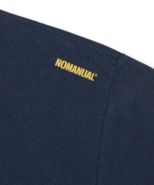NOMANUAL(NOMANUAL)の「2T ARCH LOGO T-SHIRT - DARK NAVY(Tシャツ/カットソー・レディース・その他・LARGE/SMALL/MEDIUM/X-LARGE)」の5枚目の写真