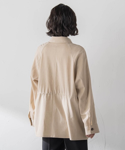 la.f…(ラエフ)の「シャンブレーショートトレンチ(トレンチコート・レディース・ベージュ/ネイビー・9号/7号)」の7枚目の写真