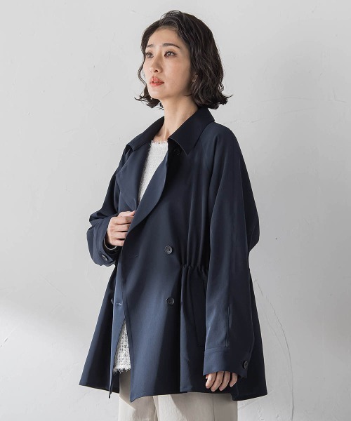 la.f…(ラエフ)の「シャンブレーショートトレンチ(トレンチコート・レディース・ベージュ/ネイビー・9号/7号)」の14枚目の写真