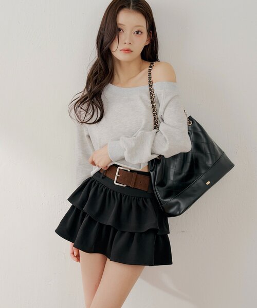 Chico（チコ）の「ベルト付きローウエストティアードスカート（スカート・レディース・ベージュ/ホワイト/ブラック・FREE）」の2枚目の写真