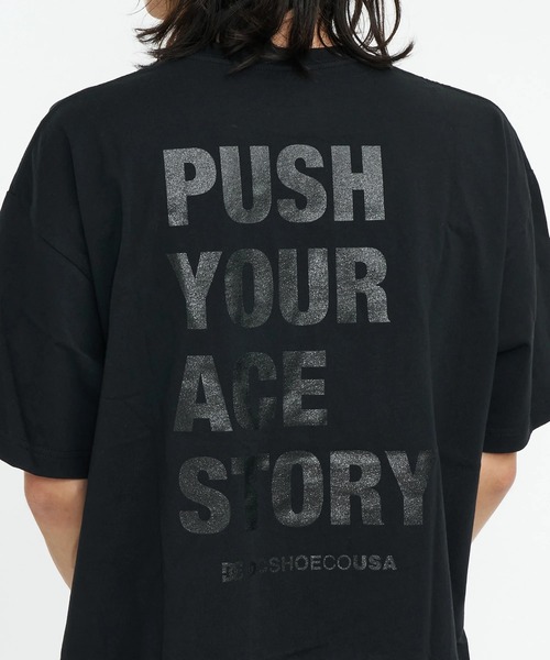 DC SHOES（ディーシーシューズ）の「【DC SHOES × 新日本プロレス】ACE SS メンズ Tシャツ【2026年春夏モデル】/半袖Tシャツ（Tシャツ/カットソー・メンズ・ブラック・MEDIUM/LARGE/X-LARGE）」の8枚目の写真