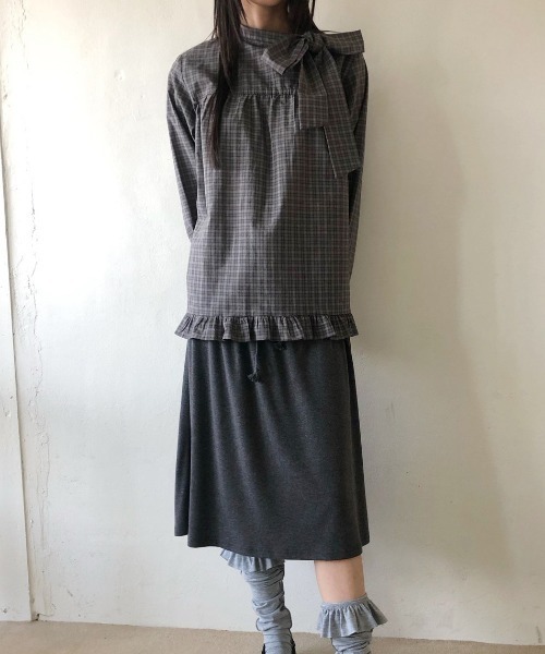 FAVORITO(ファヴォリート)の「リボンチェック柄シャツ(シャツ/ブラウス・レディース・ライトグレー/ダークグレー・F)」の8枚目の写真