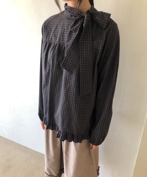 FAVORITO(ファヴォリート)の「リボンチェック柄シャツ(シャツ/ブラウス・レディース・ライトグレー/ダークグレー・F)」の10枚目の写真