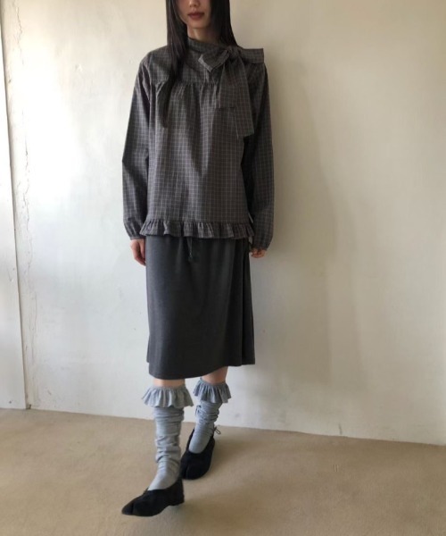 FAVORITO(ファヴォリート)の「リボンチェック柄シャツ(シャツ/ブラウス・レディース・ライトグレー/ダークグレー・F)」の18枚目の写真