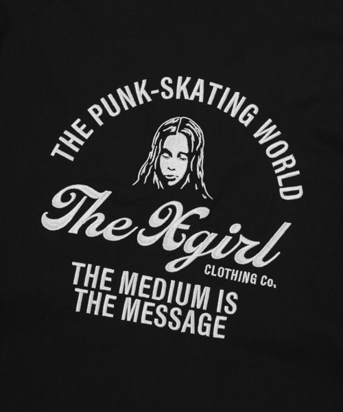 X-girl（エックスガール）の「ARCH LOGO AND FACE OPEN COLLAR CROPPED SHIRT（シャツ/ブラウス・レディース・ブラック/ベージュ/ピンク・S/M）」の4枚目の写真