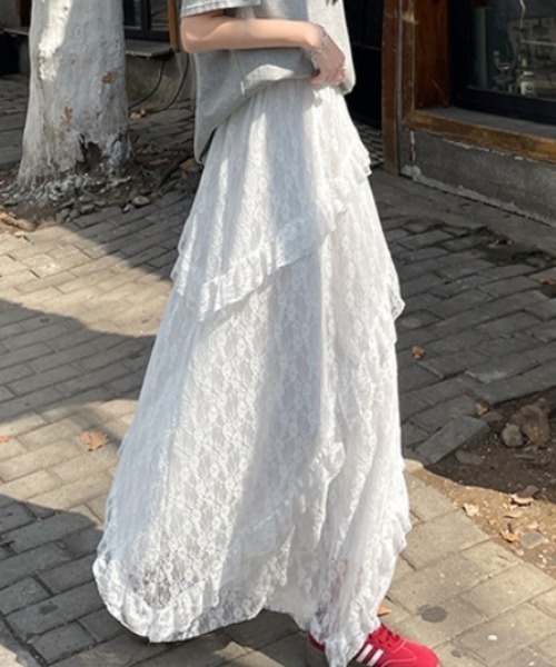 Vipoa（ヴィポア）の「frill race layered long skirt（スカート・レディース・ホワイト・FREE）」の2枚目の写真