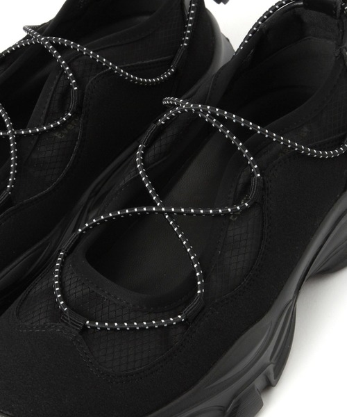 studio CLIP(スタディオクリップ)の「【軽量/抗菌防臭/クッションインソール】軽らくコードスニーカー(スニーカー・レディース・グレー/ブラック・MEDIUM/LARGE)」の13枚目の写真