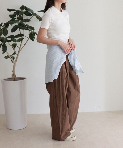 fredy emue（フレディエミュ）の「【LACOSTE/ラコステ】ワンポイントリブポロシャツ（ポロシャツ・レディース・オフホワイト/ブラック/ライトグレー・38）」の22枚目の写真