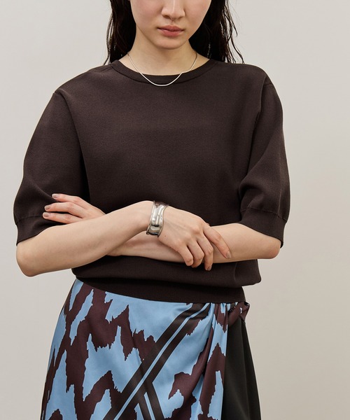 ADAM ET ROPE'（アダムエロペ）の「2WAYキーネックハーフスリーブニット/接触冷感（ニット/セーター・レディース・レッド/ホワイト/ダークブラウン・FREE）」の10枚目の写真