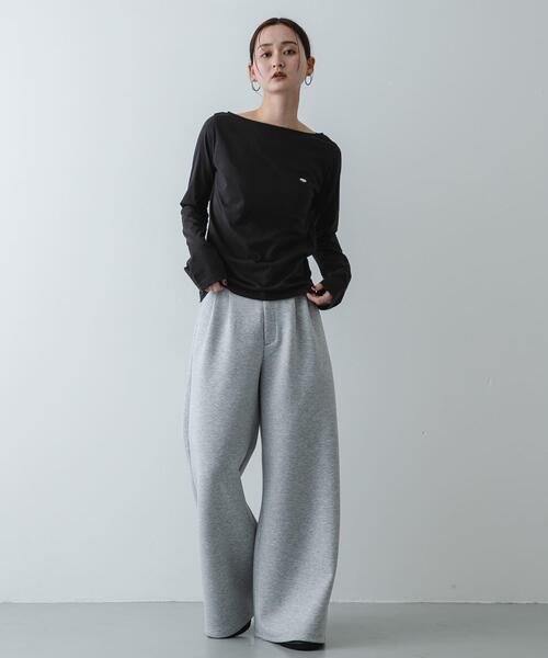 SENSE OF PLACE by URBAN RESEARCH（センスオブプレイスバイアーバンリサーチ）の「ストレートボートネックシアーTシャツ（Tシャツ/カットソー・レディース・オフホワイト/ブラック/ライトブルー・ONE）」の15枚目の写真