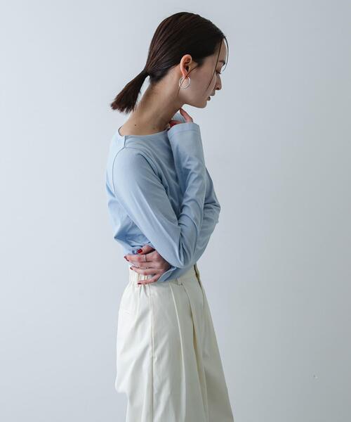 SENSE OF PLACE by URBAN RESEARCH（センスオブプレイスバイアーバンリサーチ）の「ストレートボートネックシアーTシャツ（Tシャツ/カットソー・レディース・オフホワイト/ブラック/ライトブルー・ONE）」の21枚目の写真