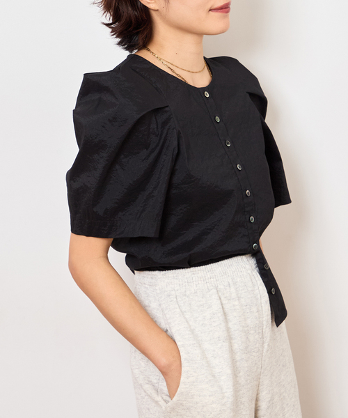 Bonum（ボナム）の「SHEER BUBBLE SLEEVE ブラウス（シャツ/ブラウス・レディース・ブラック・FREE）」の19枚目の写真
