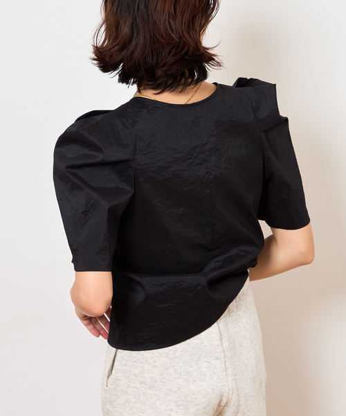 Bonum（ボナム）の「SHEER BUBBLE SLEEVE ブラウス（シャツ/ブラウス・レディース・ブラック・FREE）」の20枚目の写真