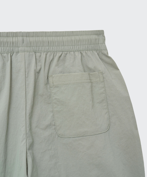 MUSINSA STANDARD KIDS（ムシンサスタンダードキッズ）の「クールタッチワンタックバミューダパンツ[ライトカーキ]（その他パンツ・レディース・その他・110/120/130/140/150/160）」の4枚目の写真