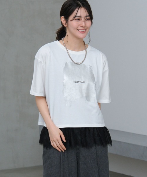 LAKOLE(ラコレ)の「【接触冷感】アソート箔プリントT / 664798(Tシャツ/カットソー・レディース・ホワイト/チャコール/ブラック/オフホワイト・MEDIUM/LARGE)」の12枚目の写真