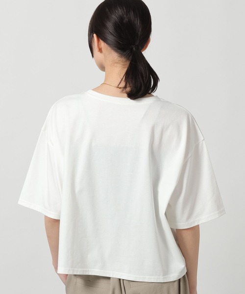 LAKOLE(ラコレ)の「【接触冷感】アソート箔プリントT / 664798(Tシャツ/カットソー・レディース・ホワイト/チャコール/ブラック/オフホワイト・MEDIUM/LARGE)」の17枚目の写真