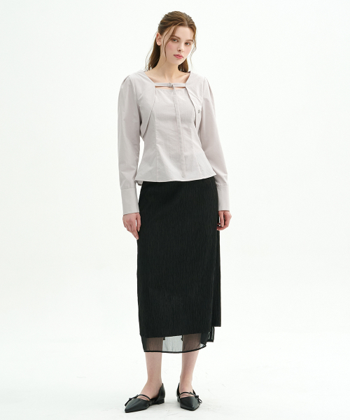 MICANE(ミケーネ)の「ジェライボレロレイヤードブラウス(シャツ/ブラウス・レディース・ライトベージュ/チャコール・SMALL/MEDIUM/LARGE/X-LARGE/XX-LARGE)」の10枚目の写真