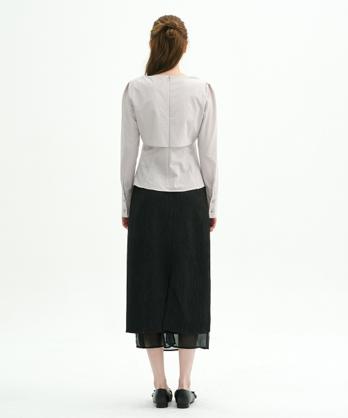 MICANE(ミケーネ)の「ジェライボレロレイヤードブラウス(シャツ/ブラウス・レディース・ライトベージュ/チャコール・SMALL/MEDIUM/LARGE/X-LARGE/XX-LARGE)」の11枚目の写真