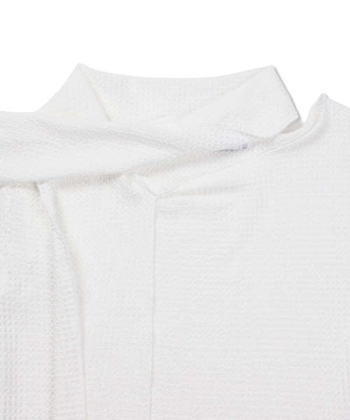 MICHIKO LONDON(ミチコ ロンドン)の「テクスチャータイトップ ホワイト(Tシャツ/カットソー・レディース・その他・SMALL/MEDIUM)」の3枚目の写真