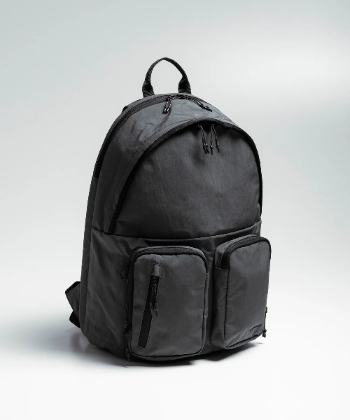 +phenix(プラスフェニックス)の「【+phenix / プラスフェニックス】DUO BACKPACK CORDURAファブリック使用 バックパック(バックパック/リュック・メンズ・ブラック/グレー・FREE)」の7枚目の写真