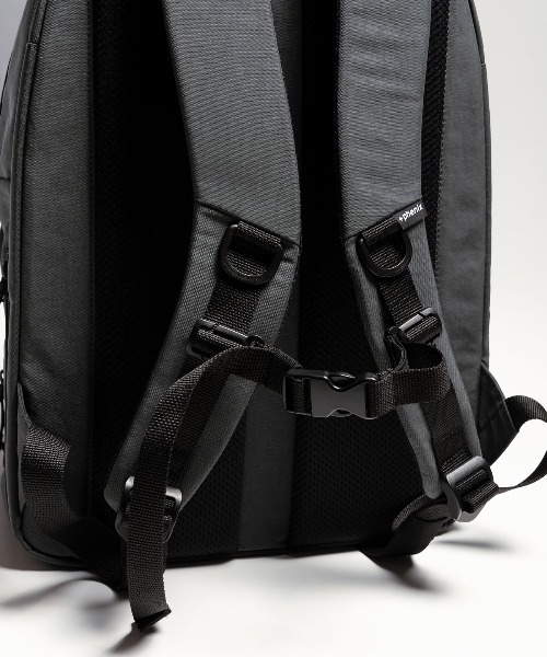 +phenix(プラスフェニックス)の「【+phenix / プラスフェニックス】DUO BACKPACK CORDURAファブリック使用 バックパック(バックパック/リュック・メンズ・ブラック/グレー・FREE)」の13枚目の写真