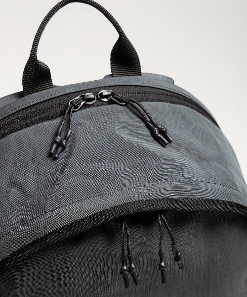 +phenix(プラスフェニックス)の「【+phenix / プラスフェニックス】DUO BACKPACK CORDURAファブリック使用 バックパック(バックパック/リュック・メンズ・ブラック/グレー・FREE)」の14枚目の写真