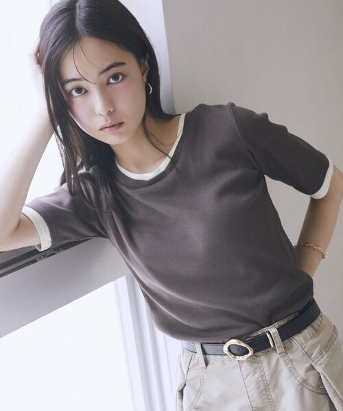 earth music&ecology(アースミュージックアンドエコロジー)の「レイヤードライクバイカラープルオーバー(Tシャツ/カットソー・レディース・レッド/ネイビー/ブラック/ブラウン/グレー/オフホワイト・FREE)」の20枚目の写真